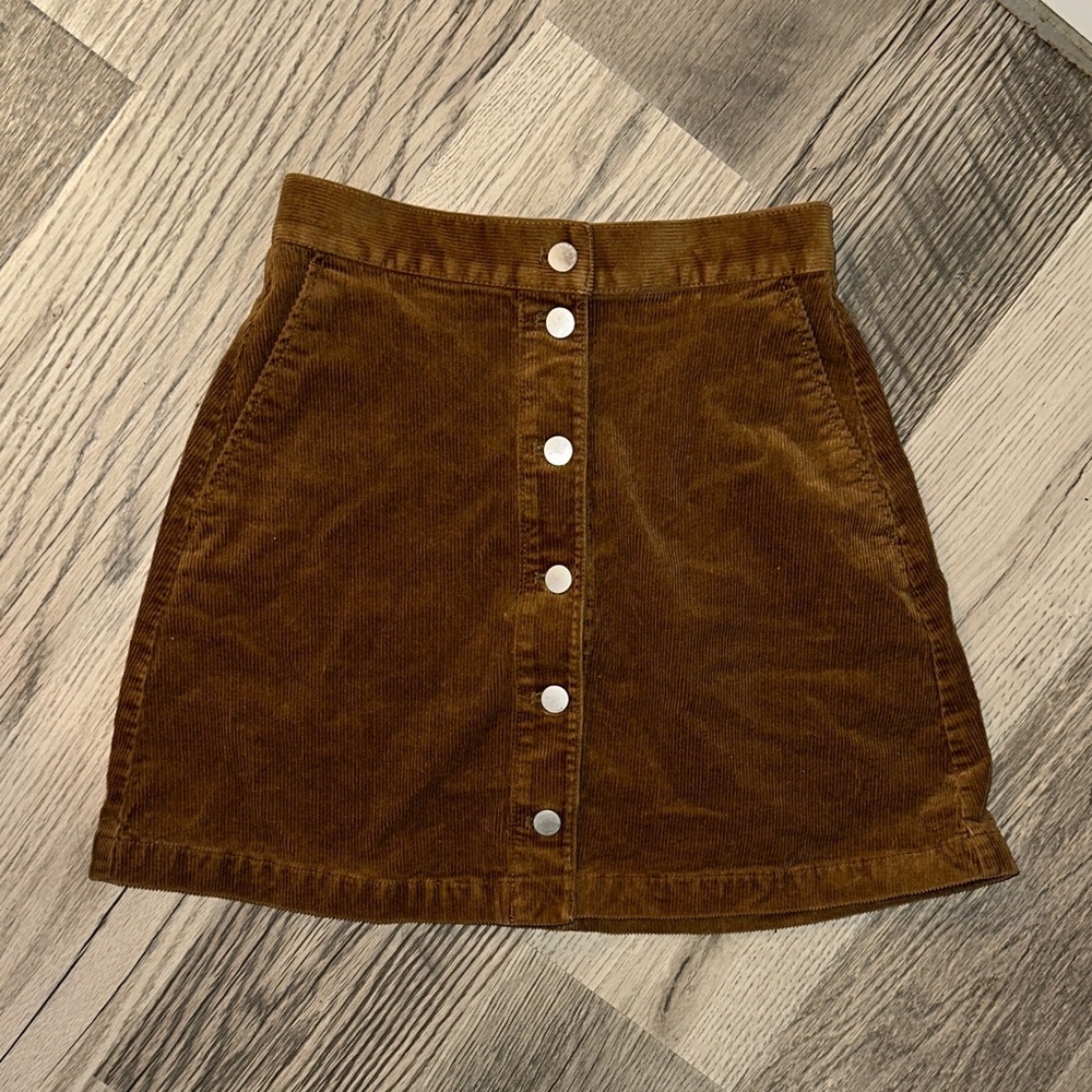 Uniqlo Tan chocolate brown Corduroy A-Line Skirt buttons women’s size 0‎